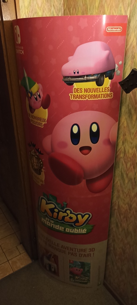 PLV Kirby et le monde oublié 